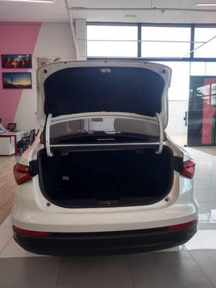 FIAT CRONOS 1.3 FIREFLY FLEX PRECISION CVT FIAT CRONOS 1.3 FIREFLY FLEX PRECISION CVT